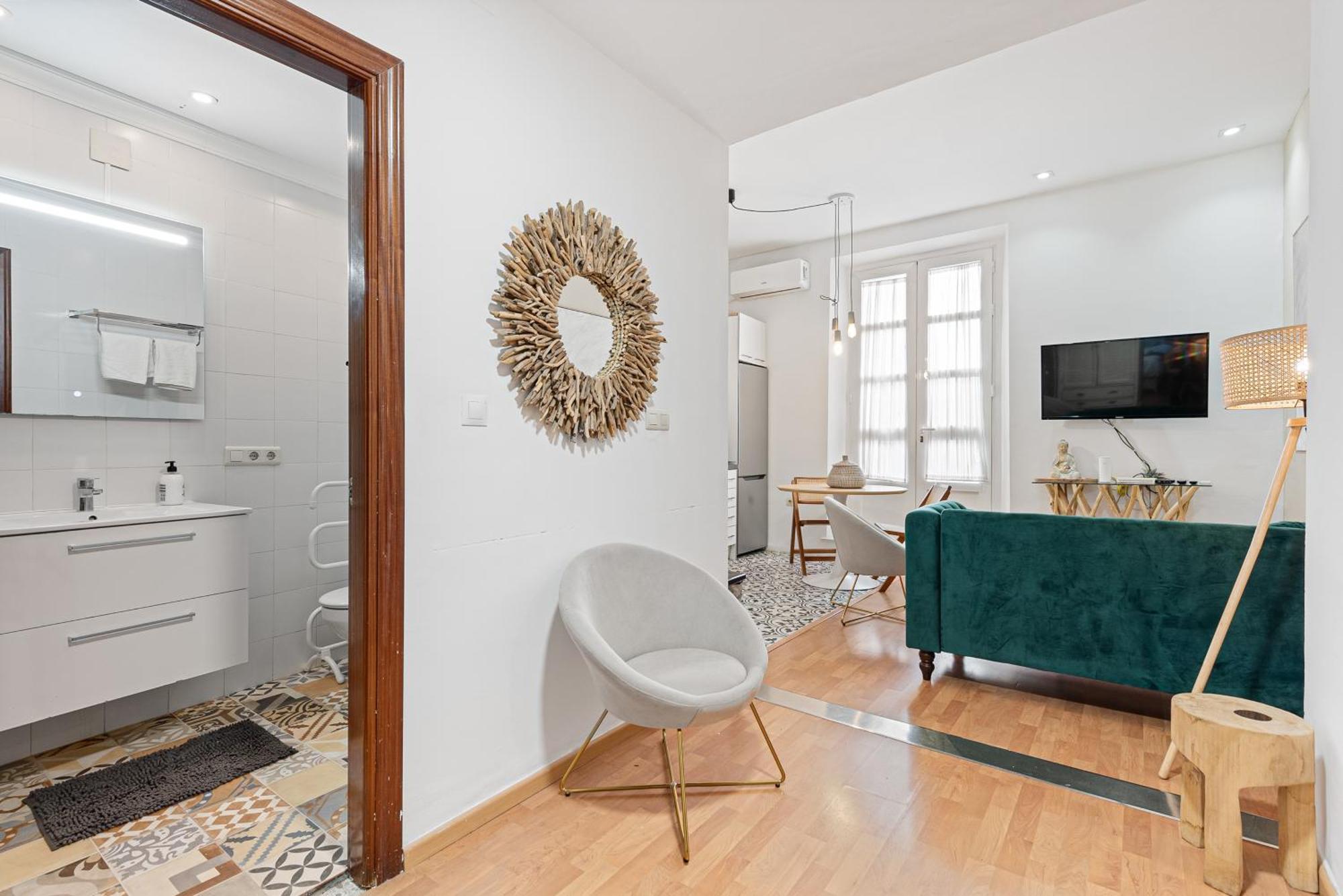 Urbanchicmalaga 2Bedroom Oasis In Historic Malaga Centre المظهر الخارجي الصورة